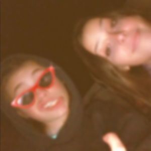 Meet your Posher, Sienna